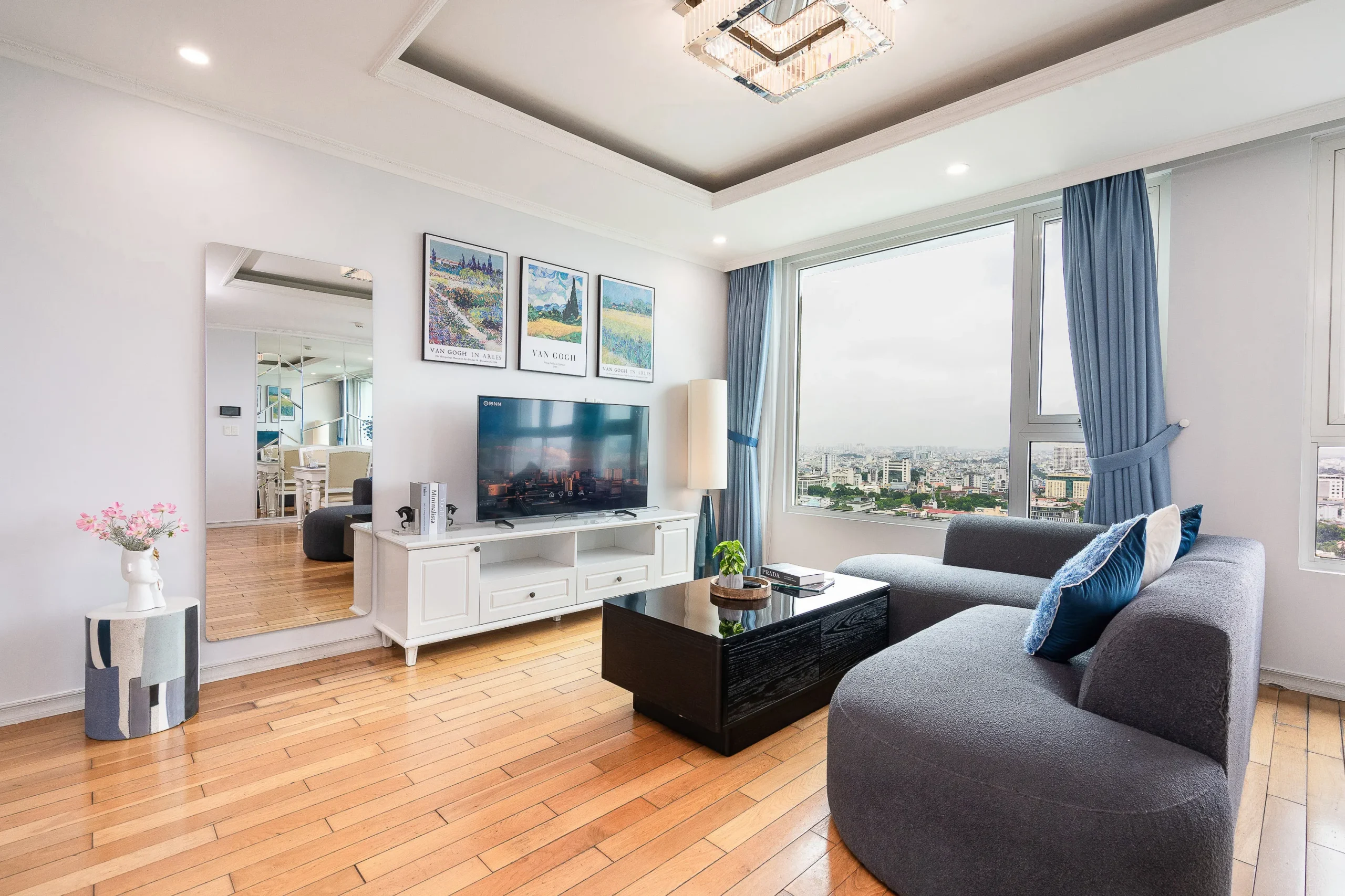 View 18 - Premier Light